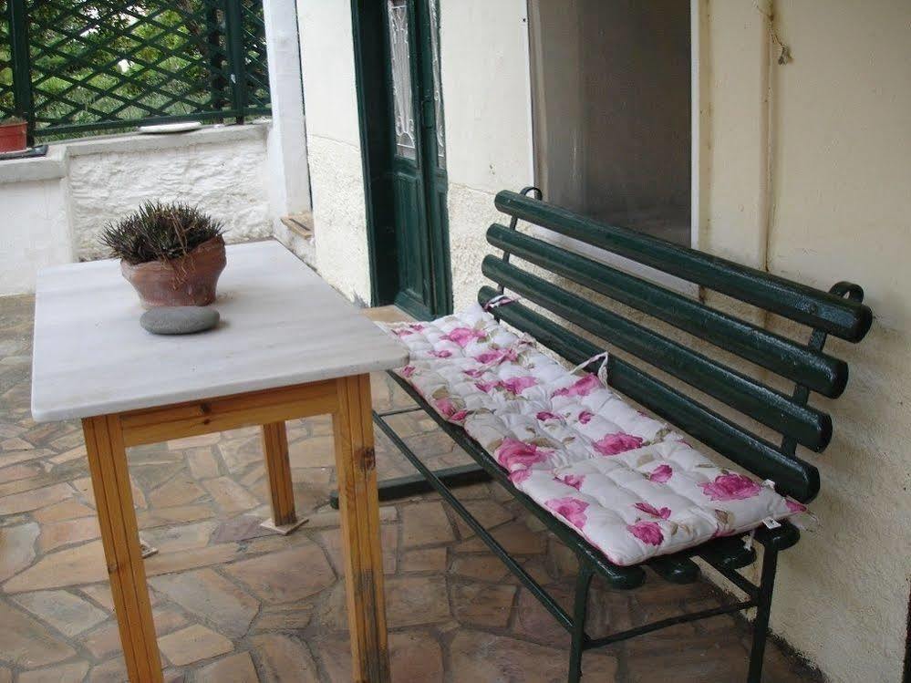 Chios Stone House Villa Vrontádos Eksteriør bilde